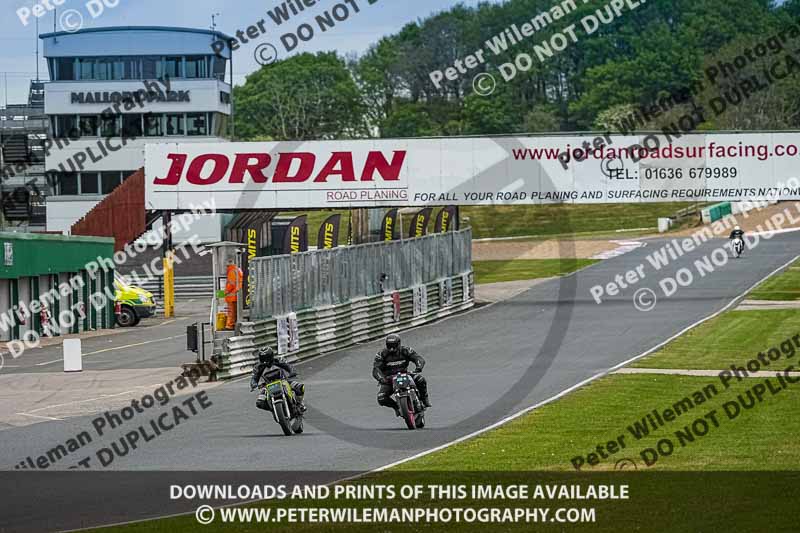 enduro digital images;event digital images;eventdigitalimages;mallory park;mallory park photographs;mallory park trackday;mallory park trackday photographs;no limits trackdays;peter wileman photography;racing digital images;trackday digital images;trackday photos